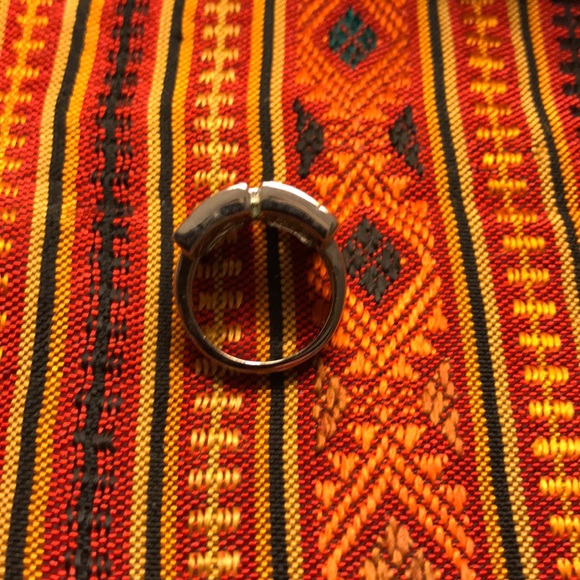 Ring - Picture 2 of 3